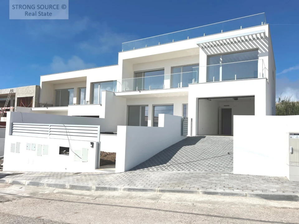 Moradia T3 para Venda em Lourinhã e Atalaia Foto 3