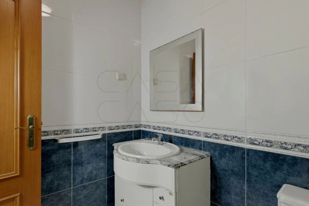 Apartamento T1 para Venda em Gambia-Pontes-Alto da Guerra Foto 10