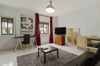 Apartamento T1 para Venda em Gambia-Pontes-Alto da Guerra