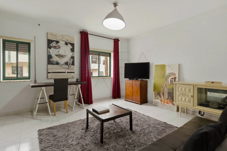 Apartamento T1 para Venda em Gambia-Pontes-Alto da Guerra Foto 2