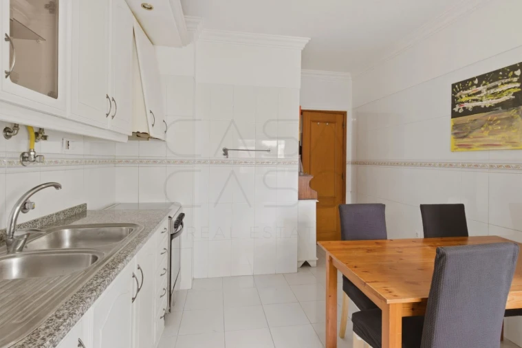 Apartamento T1 para Venda em Gambia-Pontes-Alto da Guerra Foto 7