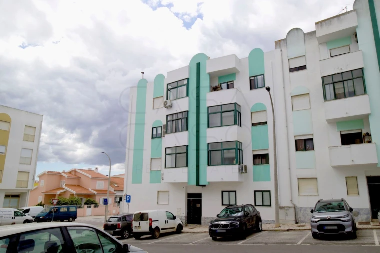 Apartamento T1 para Venda em Gambia-Pontes-Alto da Guerra Foto 14
