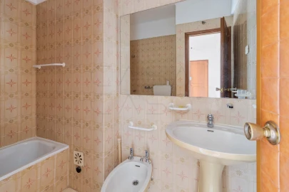 Apartamento T2 para Venda em União das Freguesias de Setúbal