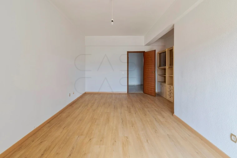 Apartamento T2 para Venda em União das Freguesias de Setúbal Foto 4