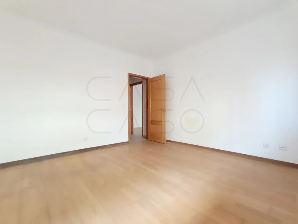 Apartamento T1 para Arrendamento em Setubal (São Sebastião) Foto 9