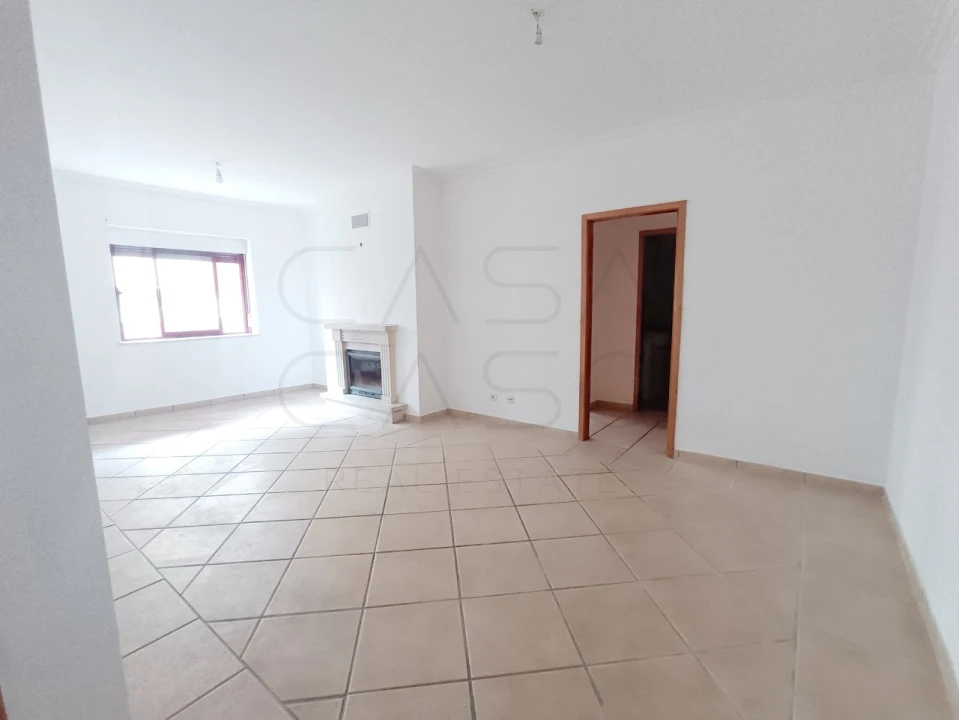 Apartamento T1 para Arrendamento em Setubal (São Sebastião) Foto 2