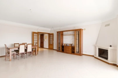 Apartamento T3 para Venda em Setubal (São Sebastião)