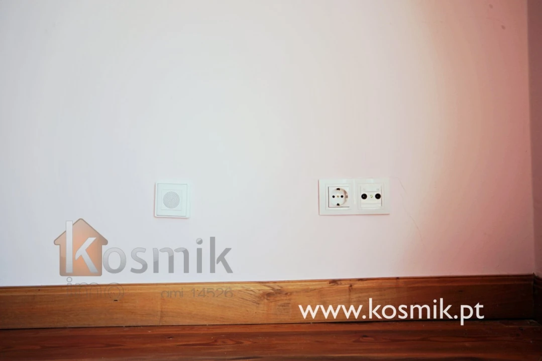 Moradia T8 para Venda em Bucelas Foto 103