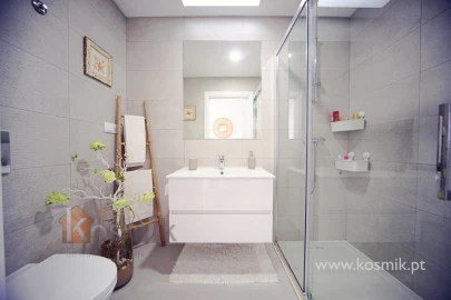 Apartamento T2 para Venda em Pontinha e Famões