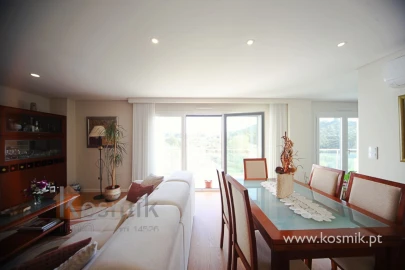 Apartamento T2 para Venda em Pontinha e Famões