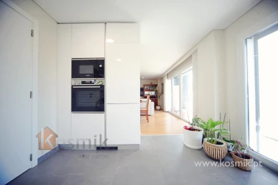 Apartamento T2 para Venda em Pontinha e Famões