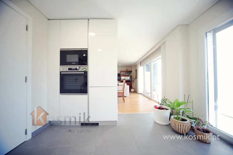 Apartamento T2 para Venda em Pontinha e Famões Foto 28