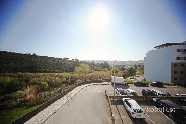 Apartamento T2 para Venda em Pontinha e Famões Foto 41