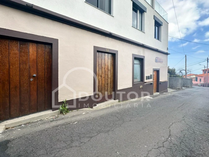 Negócio para Arrendamento em Santo Antonio Foto 2