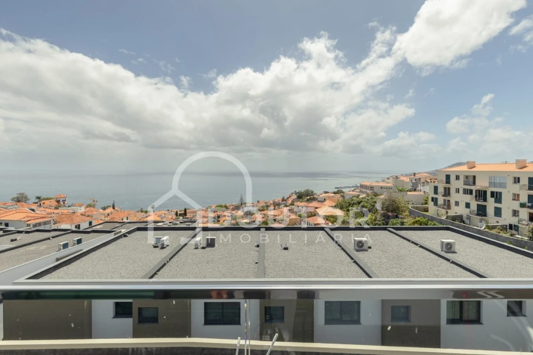 Moradia T3 para Venda em Funchal (Santa Maria Maior) Foto 30