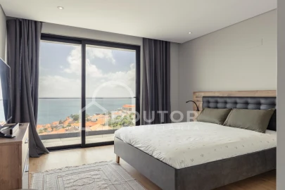 Moradia T3 para Venda em Funchal (Santa Maria Maior)