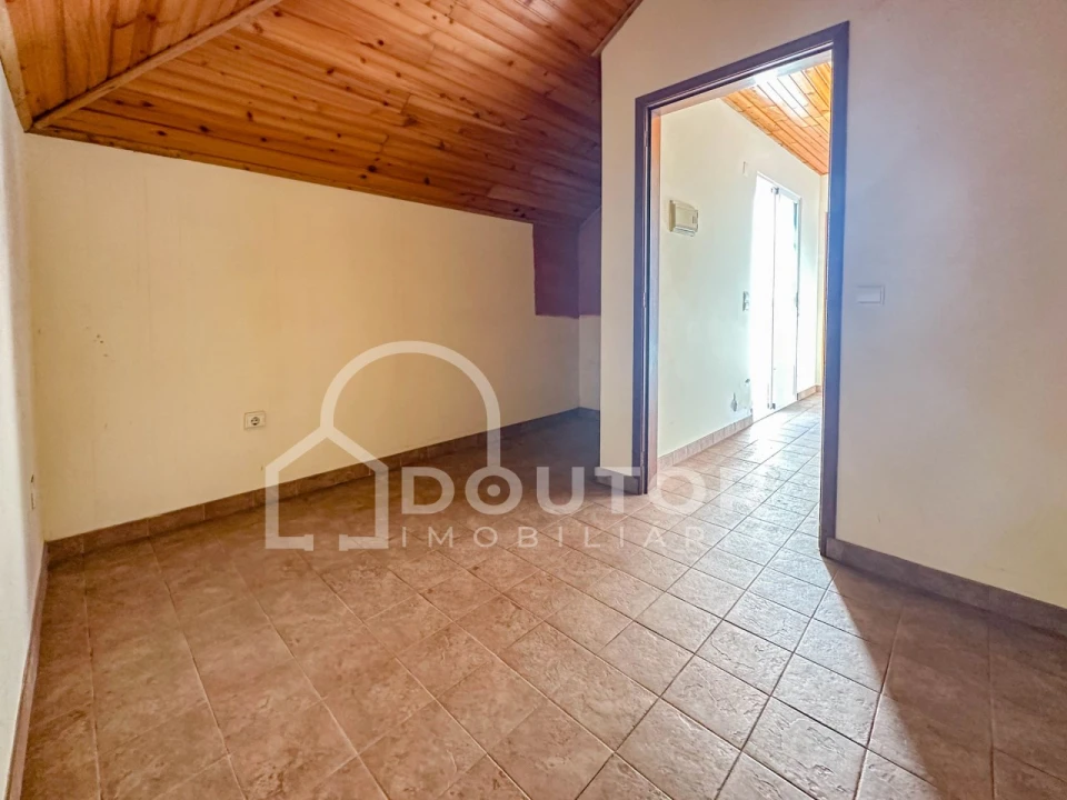 Moradia T2 para Venda em Imaculado Coração de Maria Foto 17