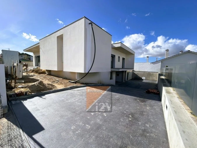 Moradia T3 para Venda em Leiria, Pousos, Barreira e Cortes Foto 2