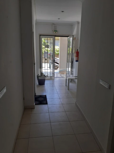 Escritório para Arrendamento em Carcavelos e Parede