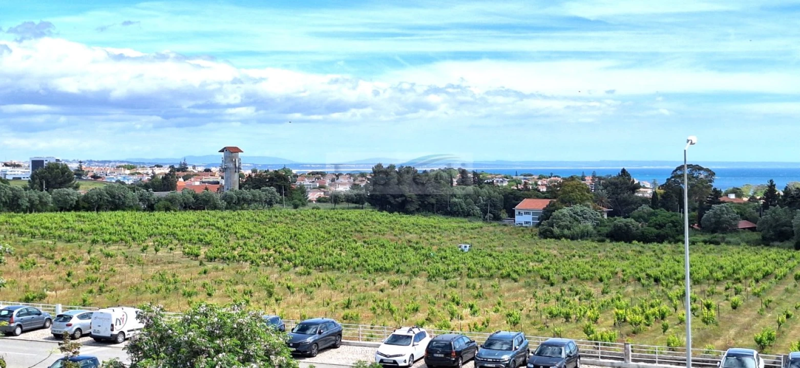 Apartamento T3 para Venda em Carcavelos e Parede Foto 1