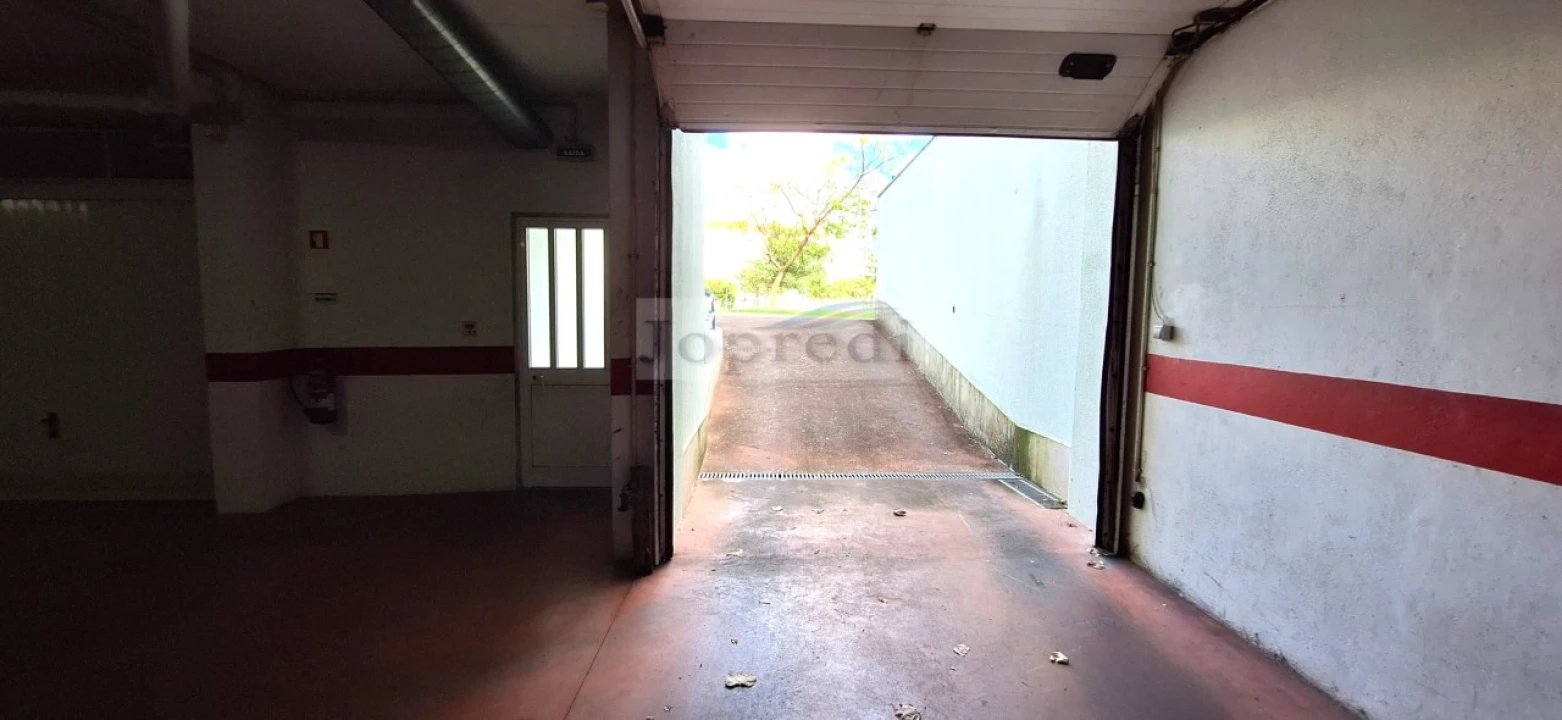 Apartamento T3 para Venda em Carcavelos e Parede Foto 20