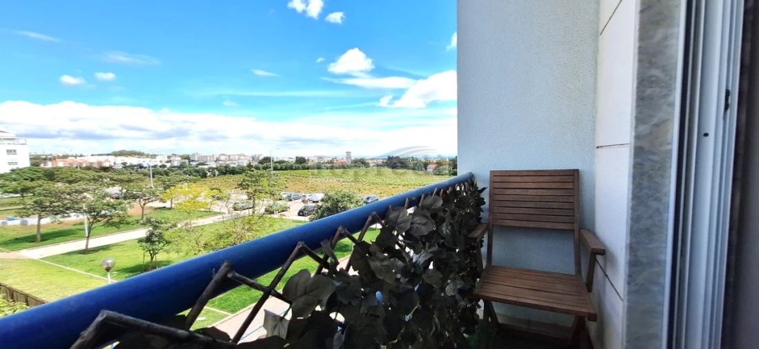Apartamento T3 para Venda em Carcavelos e Parede Foto 12