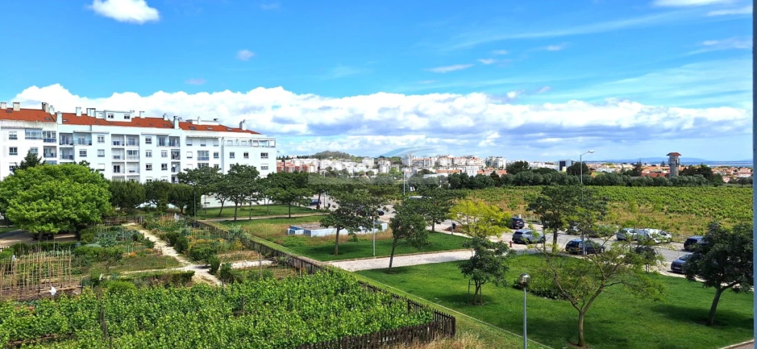 Apartamento T3 para Venda em Carcavelos e Parede Foto 27