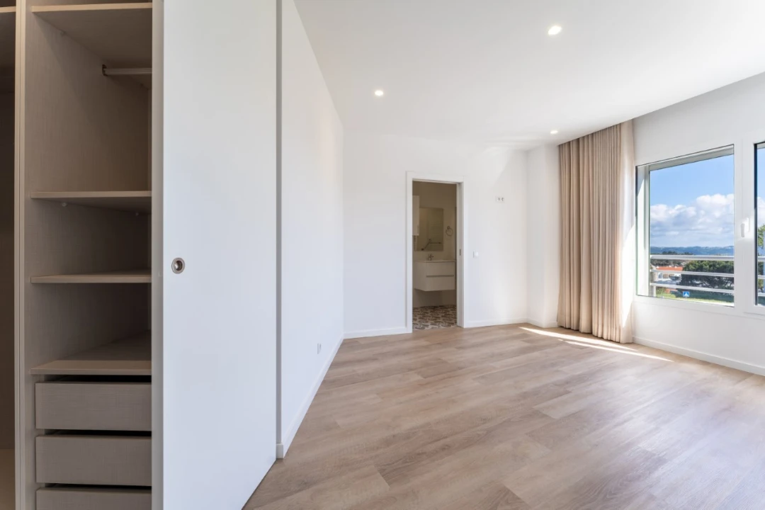 Apartamento T3 para Venda em Nazare Foto 11