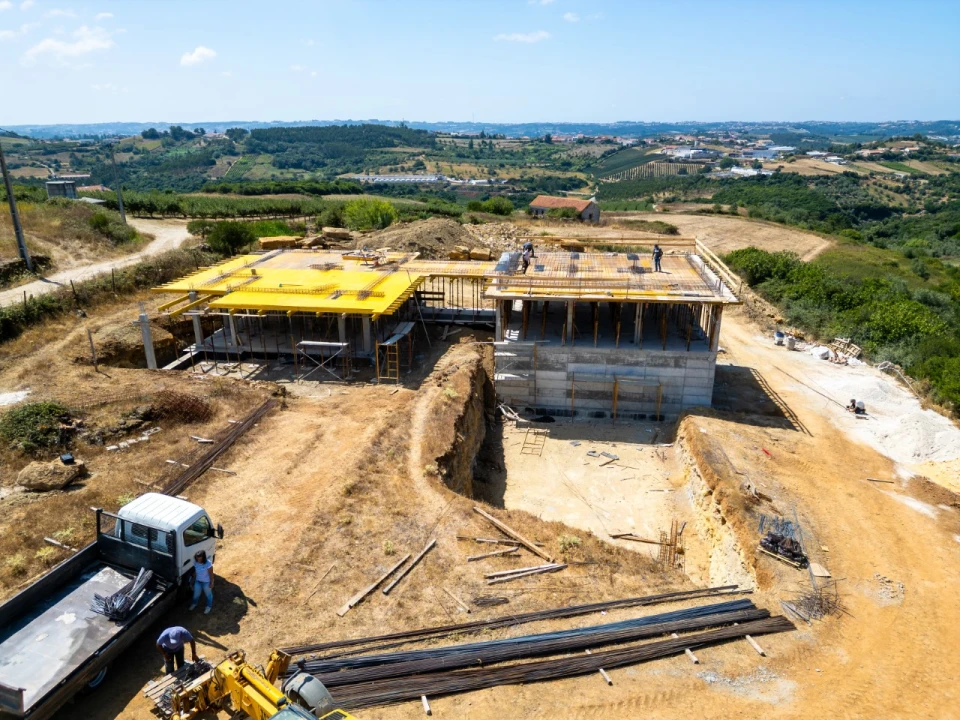 Moradia T4 para Venda em Evora de Alcobaça Foto 1