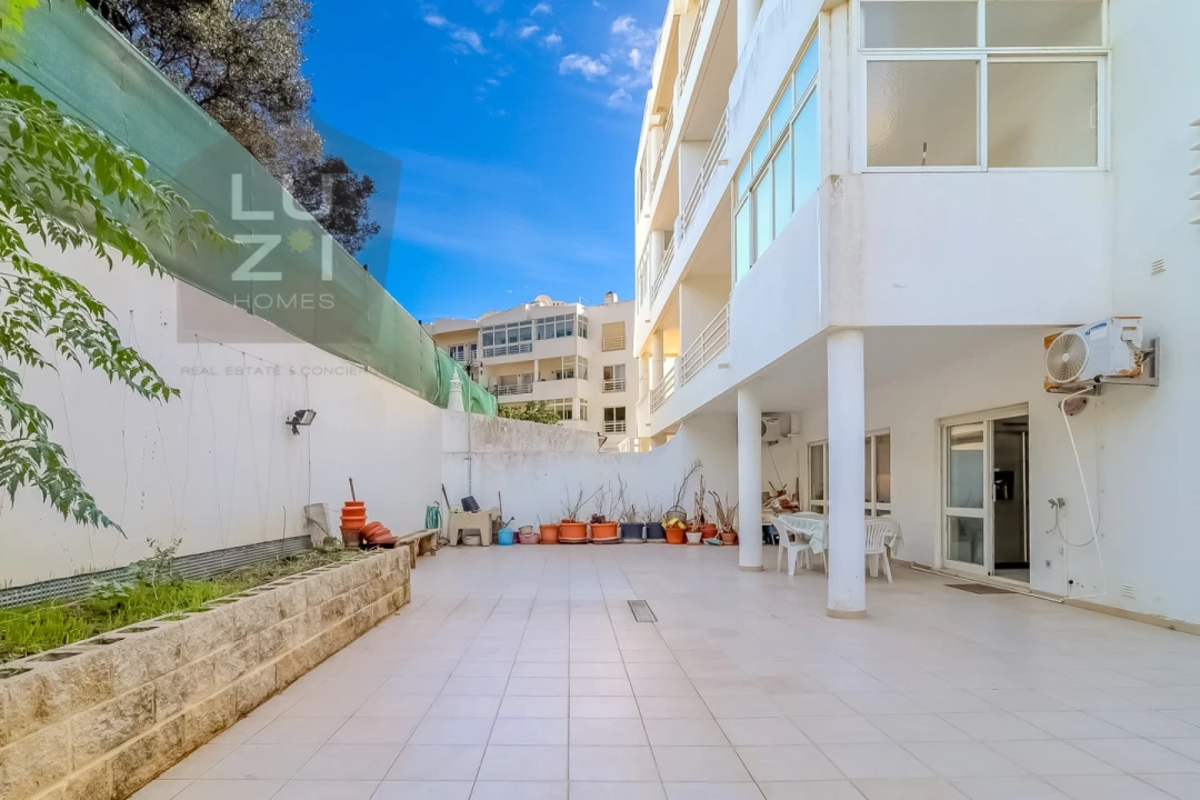 Apartamento T2 para Venda em Lagos (São Sebastião e Santa Maria) Foto 1