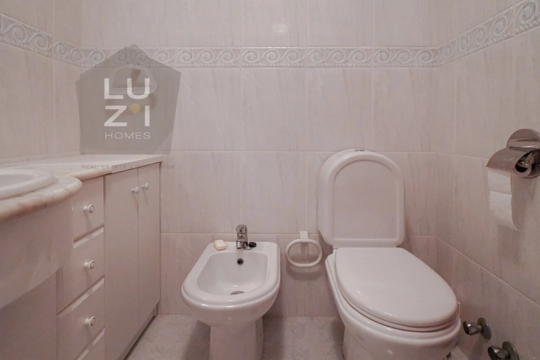 Apartamento T2 para Venda em Lagos (São Sebastião e Santa Maria) Foto 17