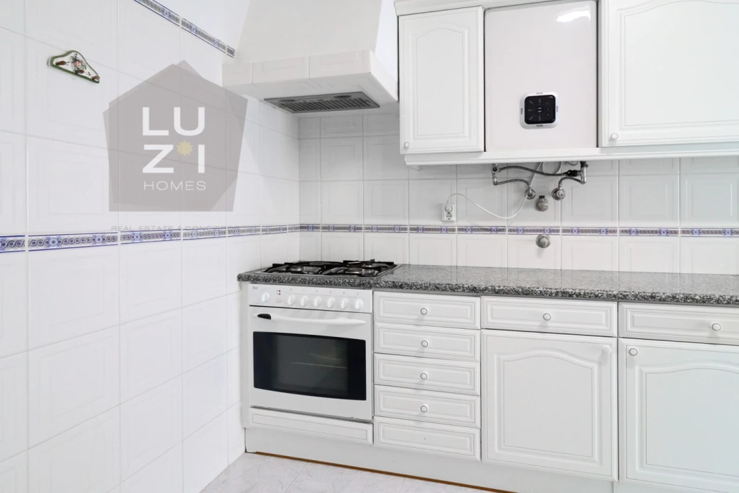 Apartamento T2 para Venda em Lagos (São Sebastião e Santa Maria) Foto 13
