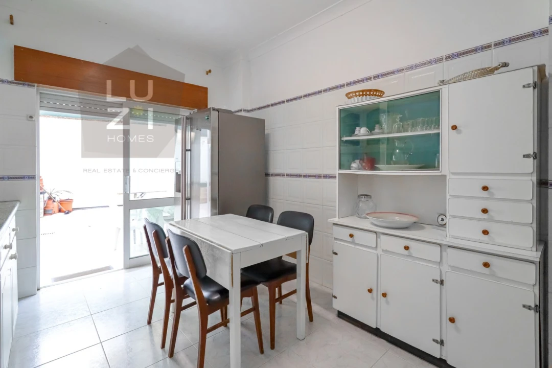 Apartamento T2 para Venda em Lagos (São Sebastião e Santa Maria) Foto 12