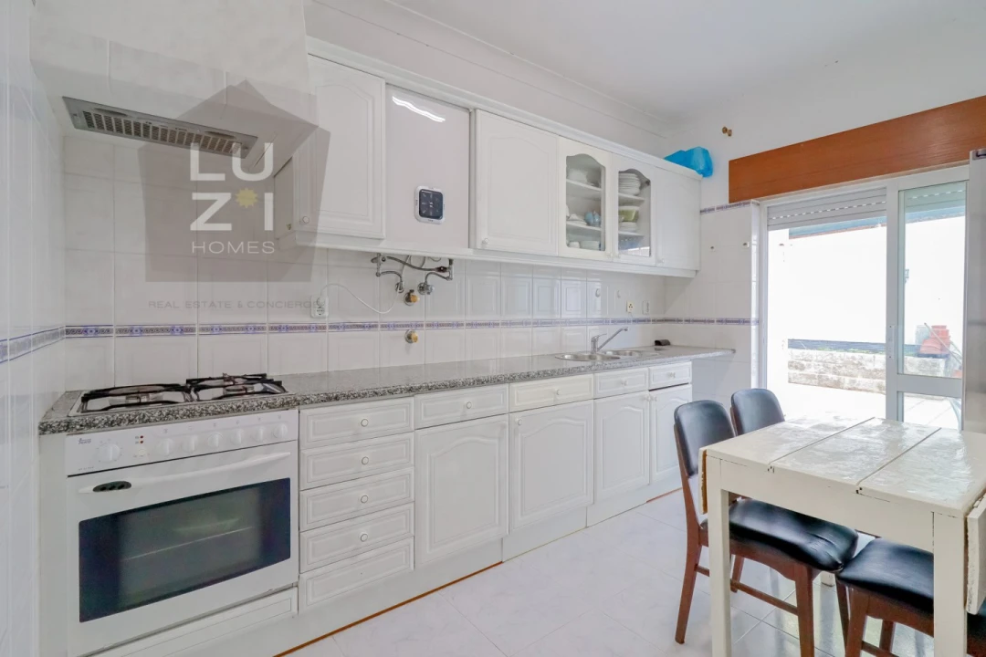 Apartamento T2 para Venda em Lagos (São Sebastião e Santa Maria) Foto 14