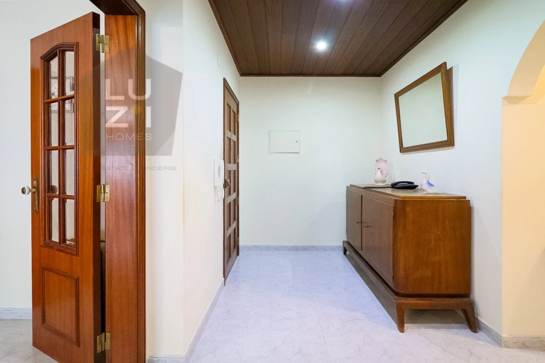 Apartamento T2 para Venda em Lagos (São Sebastião e Santa Maria) Foto 9