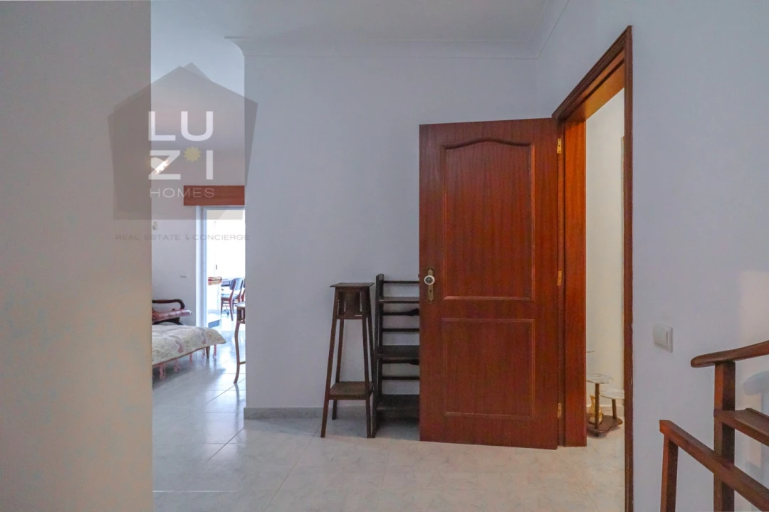 Apartamento T2 para Venda em Lagos (São Sebastião e Santa Maria) Foto 22