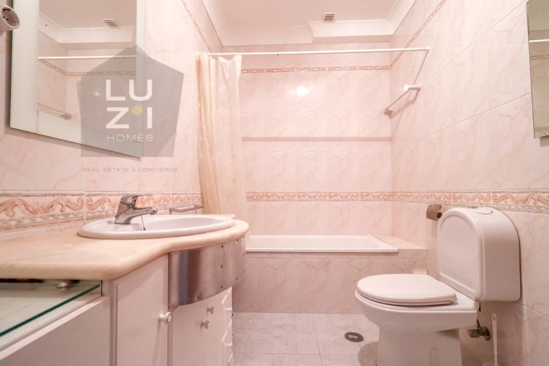 Apartamento T2 para Venda em Lagos (São Sebastião e Santa Maria) Foto 25