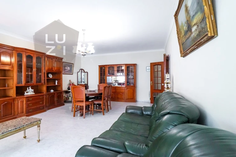 Apartamento T2 para Venda em Lagos (São Sebastião e Santa Maria) Foto 4