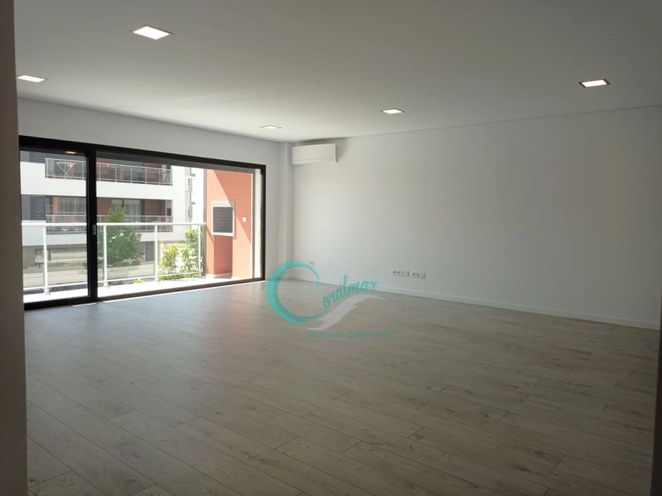 Apartamento T3 para Venda em Montijo e Afonsoeiro Foto 2
