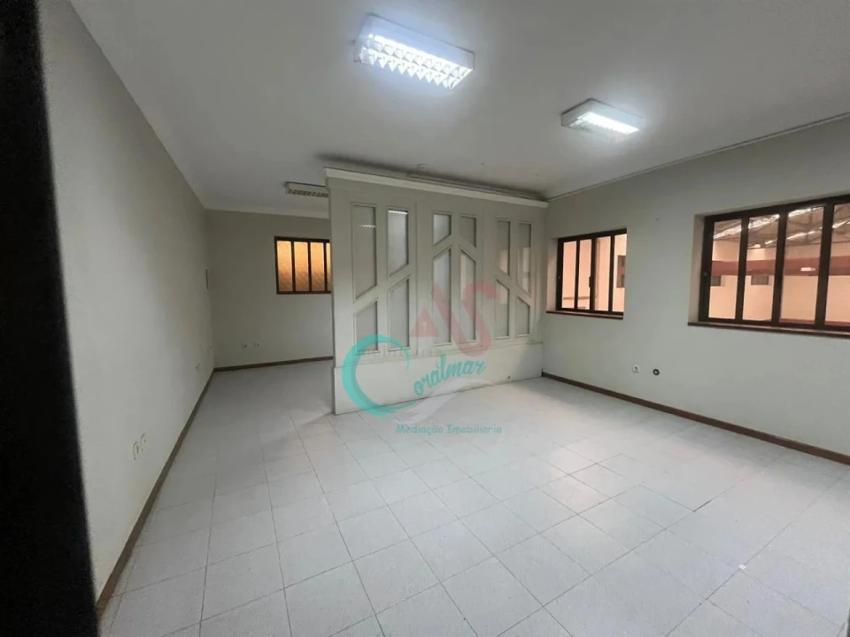 Armazém para Venda em Seroa Foto 6