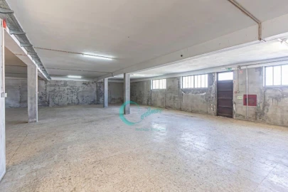 Armazém para Venda em Seroa