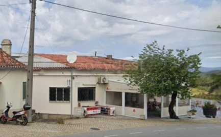 Moradia T5 para Venda em Salgueiro do Campo