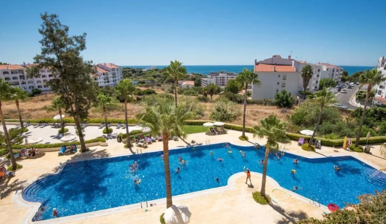 Negócio para Venda em Albufeira e Olhos de Água Foto 3