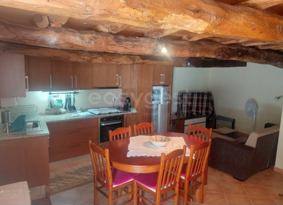 Moradia T3 para Venda em Vilarinho dos Galegos e Ventozelo Foto 5