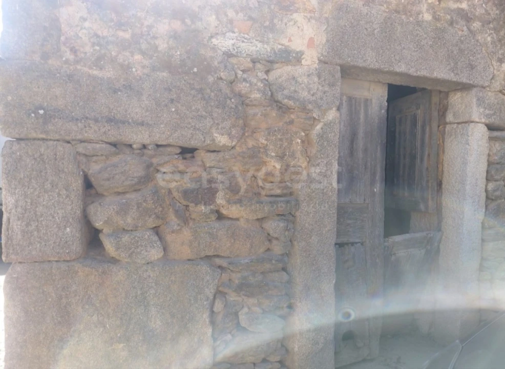 Moradia T3 para Venda em Vilarinho dos Galegos e Ventozelo Foto 19