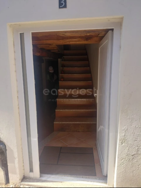 Moradia T3 para Venda em Vilarinho dos Galegos e Ventozelo