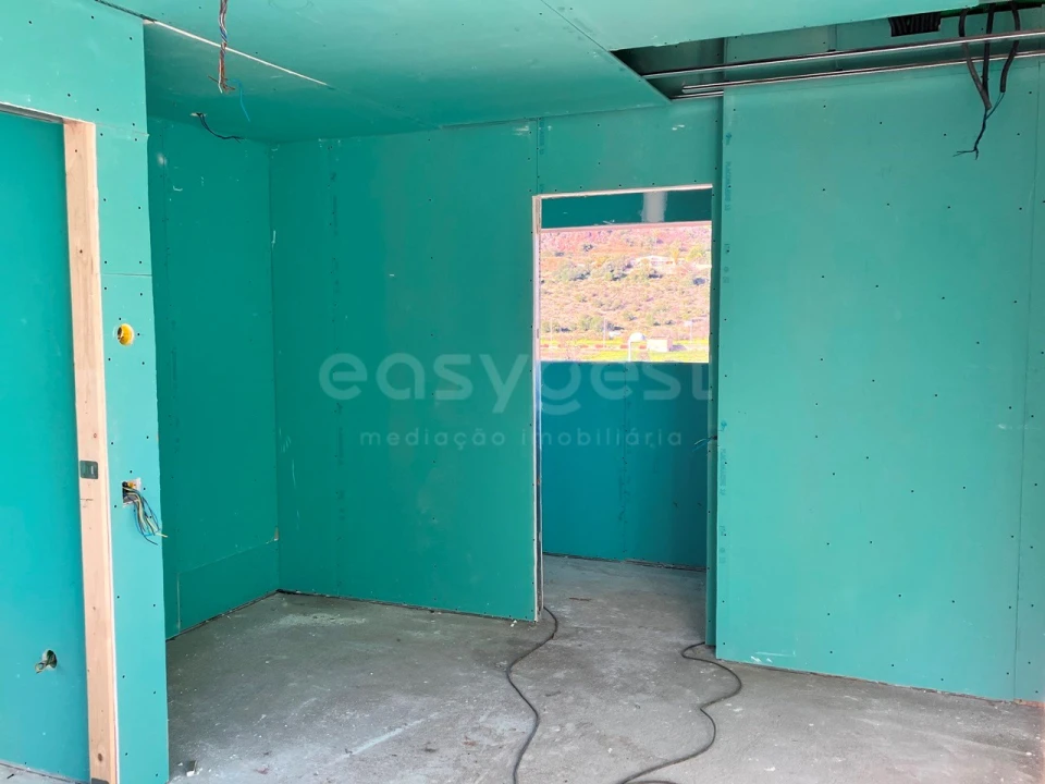 Moradia T4 para Venda em Albufeira e Olhos de Água Foto 21