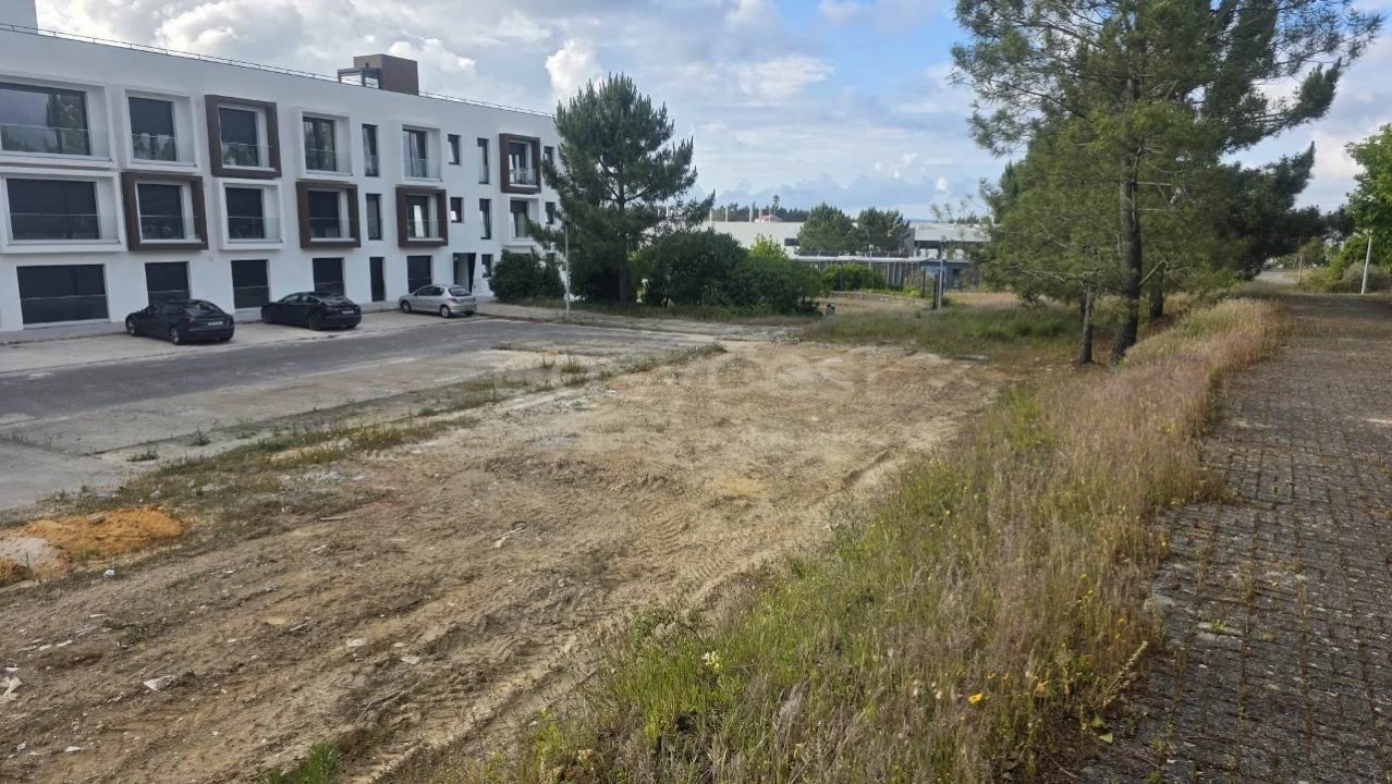 Terreno P/ Prédio para Venda em Santa Maria, São Pedro e Matacães Foto 1