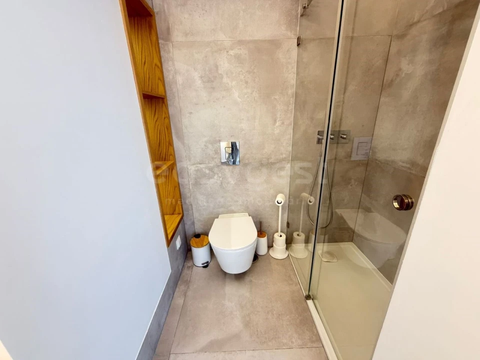 Apartamento T4 para Venda em Venteira Foto 26