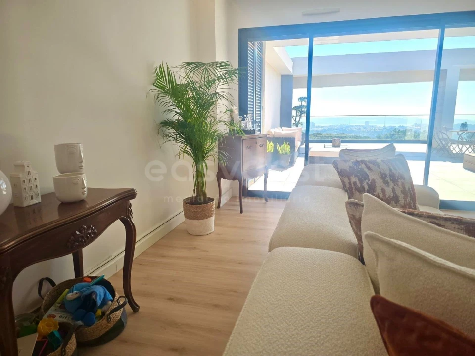 Apartamento T4 para Venda em Venteira Foto 44